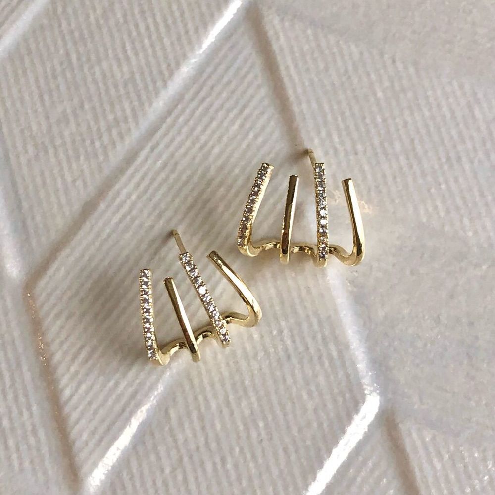 18K Thick Gold Plated Polly Pave Claw Hoops Stud Earrings